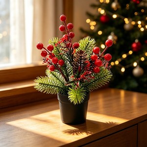 Planta Artificial Navideña en Maceta con Piñas y Ramas Rojas, Decoración Festiva para Escritorio - Product Image 2
