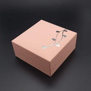 Caja de joyería de lujo Embalaje de joyería de terciopelo personalizado Embalaje Brazalete Pendiente Pulsera Collar Anillo Caja - Product Image 2