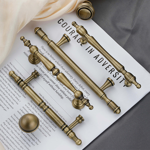 Classico <span class=keywords><strong>Vintage</strong></span> antico bronzo ottone solido maniglia armadio da cucina cassetto <span class=keywords><strong>maniglie</strong></span> e pomelli per mobili - Product Image 4