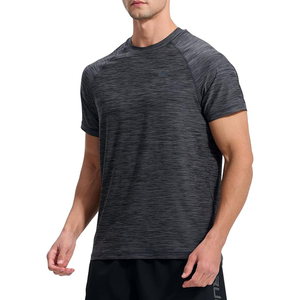 T-shirt de sport en polyester à manches courtes et à col rond en tissu cationique pour homme T-shirt évacuant l'humidité avec logo personnalisé pour homme - Product Image 2