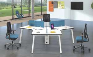 Produit phare : Mobilier de bureau moderne et durable, poste de travail modulaire en bois 2/4 places avec écran de table et table portable pour ordinateur portable - Product Image 2