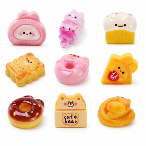 Breloques en résine miniatures assorties en gros, motifs 3D de pain et de pâtisserie de dessins animés pour la décoration de coques de téléphone DIY et la décoration de maisons de poupées - Product Image 1