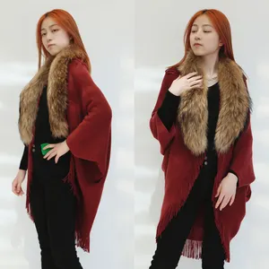 China Factory Wholesale Ladies Solid Color Tassel Fur Long Shrugs for Women