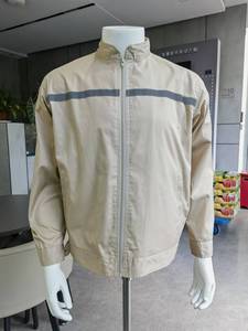 Veste ventilée, vêtements climatisés, ventilateur alimenté par panneau photovoltaïque, vêtements de travail, veste à ventilateur USB, vêtements de refroidissement corporel - Product Image 3