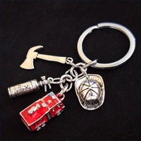 Porte-clés en alliage de zinc, porte-clés à thème pompier, forme 3D, nouveau design tendance, porte-clés pour souvenir