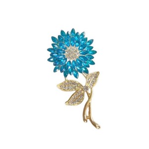 Broches en alliage plaqué or personnalisées, motif tournesol noble, antidérapantes, avec strass en cristal, bijoux unisexes, cadeau d'admission à l'université, mariage - Product Image 4