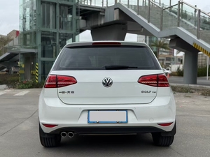 Volkswagen <span class=keywords><strong>Golf</strong></span> 1.4T Turbo 150 CV essence, conduite à gauche, 62 136 miles, toit ouvrant, hayon, blanc, modèle 2015 d'occasion, pour l'exportation - Product Image 5