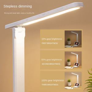 Lámpara de Mesa LED USB con Tres Temperaturas de Color, 800mA, Regulación Continua, Soporte Plegable para Teléfono Móvil, Lámpara de Escritorio para Estudio - Product Image 3