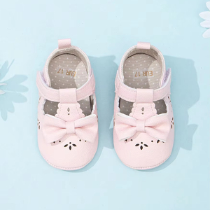 Zapatos de lazo al por mayor para bebé, Mary Jane de cuero PU con suela de algodón, zapatos de vestir para niña, zapatos de cuna - Product Image 1
