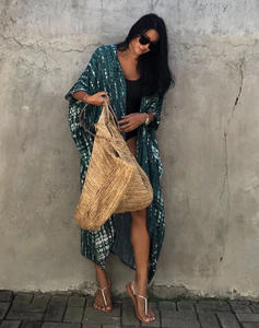 <span class=keywords><strong>Plage</strong></span> de luxe personnalisé en mousseline de soie maillots de bain femmes longue <span class=keywords><strong>plage</strong></span> robe Bikini couvre Vestido <span class=keywords><strong>Kimono</strong></span> rétro Floral Para Mujer - Product Image 6