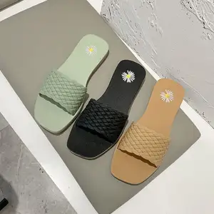 Ins caliente de diseño más recientes las niñas daisy sandalias para mujeres casual zapatos damas zapatillas Zapatillas de las mujeres planos de las mujeres