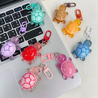 Porte-clés tortue lumineuse, pendentif en résine coloré à motif de dessin animé, breloque mignonne pour sac à dos et accessoires cadeaux tendance, commandes personnalisées en gros