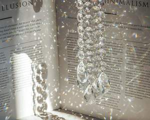 โคมไฟระย้าแก้วทรงกลมแกะสลักลาย  ตกแต่งงานแต่งงาน  แบบใส  เป็นมิตรกับสิ่งแวดล้อม  ใช้แทนคริสตัลอื่นๆ  งานฝีมือคริสตัล - Product Image 5