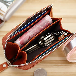 Portamonete Mini 2023, Portafogli Bifold in Pelle per <span class=keywords><strong>Uomo</strong></span> e Donna, Portacarte <span class=keywords><strong>con</strong></span> Chiusura a Zip per Chiavi e <span class=keywords><strong>Assegni</strong></span> - Product Image 3