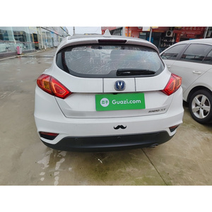 Voiture d'occasion Guazi CHANGAN Eado 2015 1.6L MT Modèle Junku Norme Chine IV En Stock Essence 1.6L Berline Manuelle Conduite à Gauche Faible Coût - Product Image 6