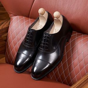 Chaussures Oxford britanniques classiques pour hommes en cuir de vachette véritable première couche, à bout carré, légères, respirantes, à trois empiècements, grandes tailles, idéales pour les soirées - Product Image 2