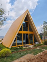 Maison modulaire préfabriquée triangulaire en acier léger à cadre en acier écologique pour appartement, villa, hôtel, style cour moderne