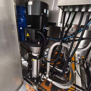 Laveuse de conteneurs automatique en acier inoxydable sur mesure pour chariots de matériel, destinée aux usines de viande, de fruits de mer et de légumes - Product Image 4