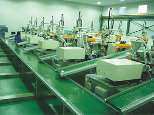 Convoyeur à bande verte en PVC de haute qualité à prix avantageux LONGEN pour ligne d'assemblage, services de personnalisation disponibles - Product Image 5