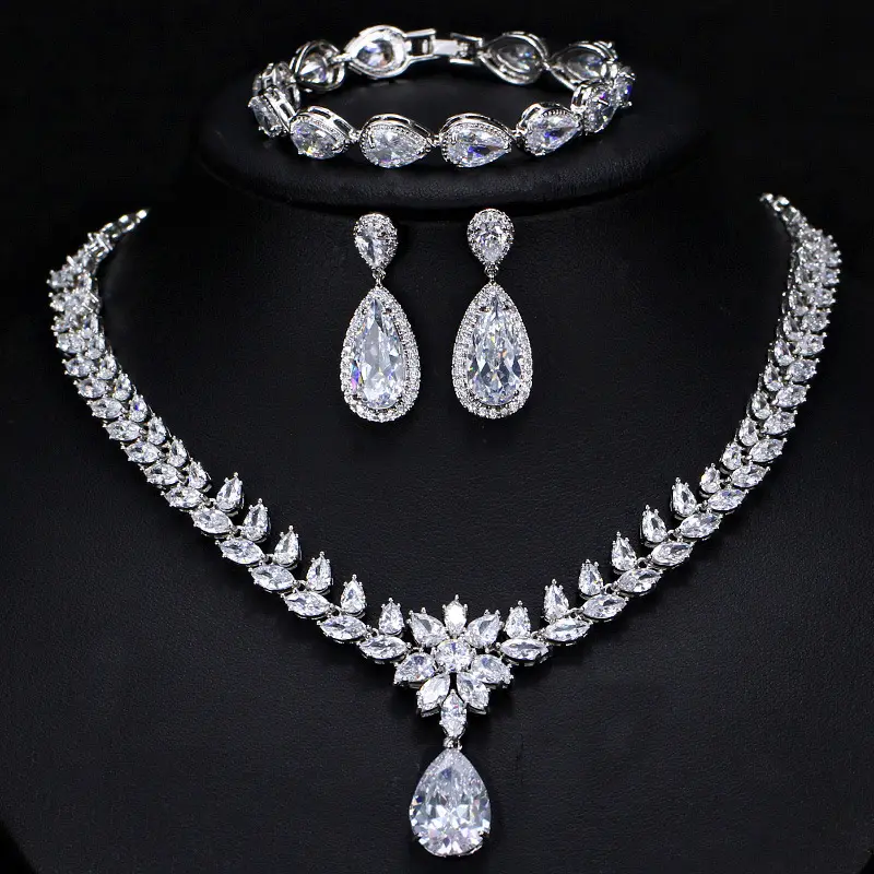 Ladies Luxury 3pcs CZ Zircon Dubai Bridal Accessories Wedding Jewelry Sets Indian Exquisite Necklace Set Jewelry Women