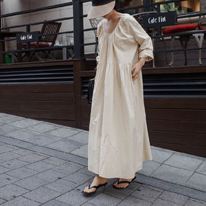 Robe longue décontractée d'été pour femme en lin/coton écologique, à manches longues, avec taille naturelle et broderie boutonnée en tissu tissé - Product Image 5