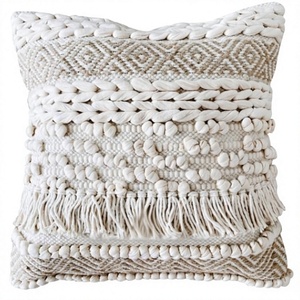 Vente chaude belle conception Boho extérieur coton housse de coussin tissé à la main décoratif jeter oreiller Unique Boho oreiller par ITHL - Product Image 1