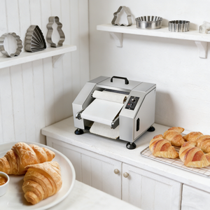 Máquina Automática para Formar Rollos de Masa de Croissant, Máquina para Hacer Croissants de <span class=keywords><strong>Buena</strong></span> Calidad, Máquina Automática para Moldear Croissants para Uso en Panadería - Product Image 6