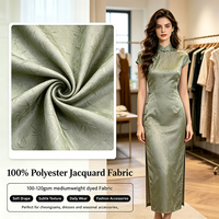 Tissu Jacquard Tissé à Prix Compétitif 100% Polyester Anti-Boulochage Toucher Lisse Largeur 145CM pour Vêtements Féminins