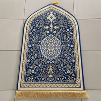 Islamische Gebets matte Verdickter bedruckter Flanell-Gebets teppich Tragbarer Schwamm Anbetung decke Muslimischer Gebets teppich Fabrik versorgung