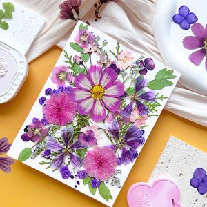 Fleurs séchées naturelles violettes, lot de 35 pièces pour la fabrication de bougies, la décoration de savons, les loisirs créatifs, le scrapbooking et la création de cartes - Product Image 1