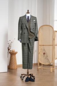 Costume homme <span class=keywords><strong>3</strong></span> pièces à double boutonnage et revers en pointe, nouvelle <span class=keywords><strong>saison</strong></span>, série britannique, tissu italien, costume élégant et personnalisé pour gentleman - Product Image 2