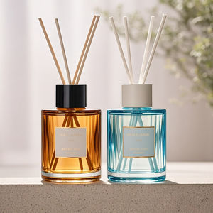 Botella Difusora de <span class=keywords><strong>Aroma</strong></span> de Vidrio Cuadrada de 100 ml, 150 ml, 200 ml con Varillas de <span class=keywords><strong>Aroma</strong></span>, Color Personalizado, Botella de Aceite de Aromaterapia - Product Image 4