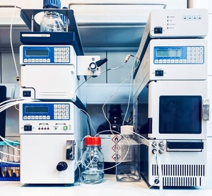 เครื่องโครมาโทกราฟี HPLC ประสิทธิภาพสูงแบบ OEM ปรับแต่งได้ พร้อมการรับประกัน 1 ปี ตัวตรวจจับ UV/Vis/DAD 40MPa - Product Image 2