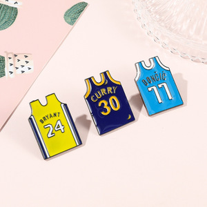 Pins <span class=keywords><strong>de</strong></span> Metal Esmaltado con Diseño <span class=keywords><strong>de</strong></span> Camisetas <span class=keywords><strong>de</strong></span> la NBA para Fanáticos del Baloncesto, Broche Coleccionable <span class=keywords><strong>de</strong></span> Kobe Bryant, Stephen Curry, Michael <span class=keywords><strong>Jordan</strong></span> - Product Image 6