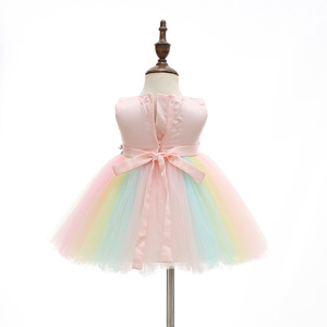 Robe d'anniversaire et de Nouvel An pour bébé fille, sans manches, en maille arc-en-ciel avec appliques de perles - Product Image 2