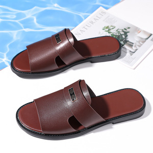 รองเท้าแตะชายหาดแบบใหม่ ฤดูร้อน <span class=keywords><strong>2026</strong></span> กันลื่น สวมใส่สบาย สำหรับผู้ชาย - Product Image 4