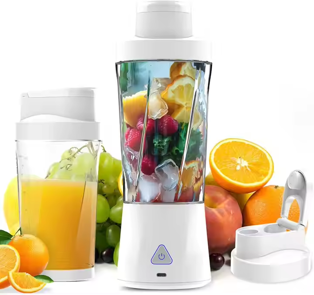 Portable Mini Fruit Blender with 304 Stainless Steel Blade for Home Outdoor Use High-Speed Smoothie Maker USB Waterproof Feature