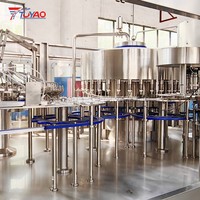 Machine de remplissage automatique industrielle haute précision 10000 BPH pour bouteilles PET d'eau et d'huile, capacité 500 ml/1500 ml, pour le conditionnement de liquides