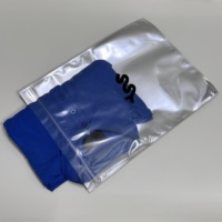 Sacs d'emballage refermables en aluminium avec fermeture éclair pour vêtements, sweats à capuche, avec logo personnalisé, tailles S M L