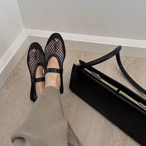 Ballerines en maille pour femmes Ballerines en résille Ballerines à boucle Chaussures de ballerines à bout rond pour les voyages en plein air - Product Image 4