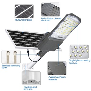 <span class=keywords><strong>Lampe</strong></span> <span class=keywords><strong>solaire</strong></span> de rue en aluminium 500W 600W Économie d'énergie <span class=keywords><strong>Lampe</strong></span> <span class=keywords><strong>solaire</strong></span> séparée pour extérieur avec télécommande - Product Image 2