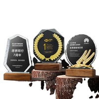 Nouveau trophée de cristal pentagramme créatif automobile utilisateur final cible impression UV matière plastique récompensé concours de cartes de licence