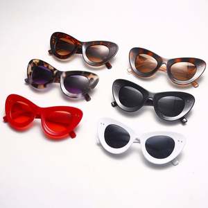 Nouvelles lunettes de soleil tendance 2022 pour femmes, style vintage, monture noire léopard, grandes lunettes de soleil œil de chat surdimensionnées - Product Image 5