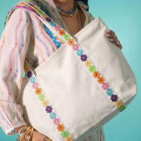 Nouveau sac fourre-tout en toile blanche de grande capacité, sac fourre-tout à poignée fleurie tendance et créatif pour un usage quotidien