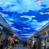 Plafond suspendu en PVC ignifuge pour centre commercial, modèle Fantasy Square, avec grille de plafond extensible et dalles lumineuses
