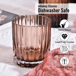 Giáng Sinh Rượu Vang Thủy Tinh Tùy Chỉnh Rượu Vang Kính Độc Đáo Pha Lê Ren Gân Vuông Rượu Sâm Banh Cốc Thủy Tinh Màu Đỏ Trắng Rượu Vang Kính Thiết Lập - Product Image 6