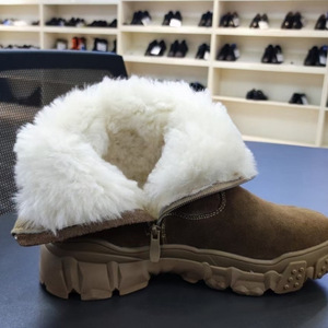 Bottes d'hiver unisexes marron clair à semelle épaisse, talon moyen, fermeture éclair latérale, doublure en laine chaude, bottes courtes pour adultes, couleur unie - Product Image 2