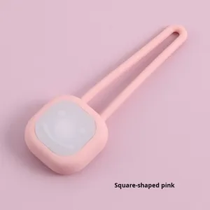 Colgante luminoso para mascotas, luz LED nocturna, etiqueta de silicona para caminar para perros, etiqueta antipérdida para gatos, batería, suministros de joyería para dormitorio - Product Image 6