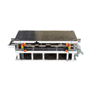Moule <span class=keywords><strong>de</strong></span> poinçonnage progressif chinois, fabrication OEM <span class=keywords><strong>de</strong></span> pièces sur mesure <span class=keywords><strong>de</strong></span> haute précision avec découpe rotative intégrée - Product Image 4