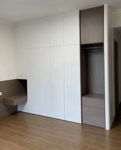 Armario doble de estilo moderno con material de puerta de MDF de diseño en línea para muebles de dormitorio de hogar o hotel para uso en apartamentos - Product Image 4